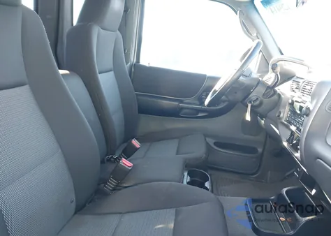 2004 Ford Ranger Xlt from USA, damaged, VIN 1FTYR44E04PA58340